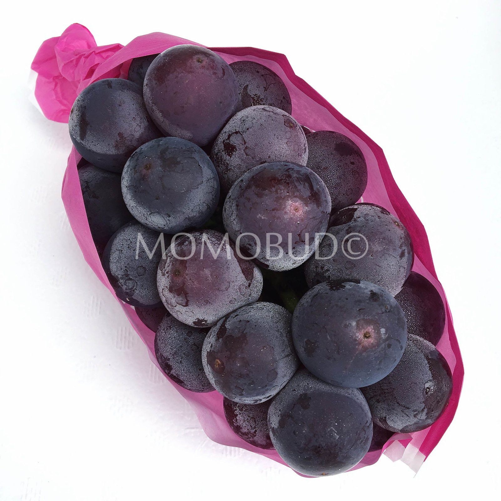 Japanese Nagano Purple Seedless Grapes