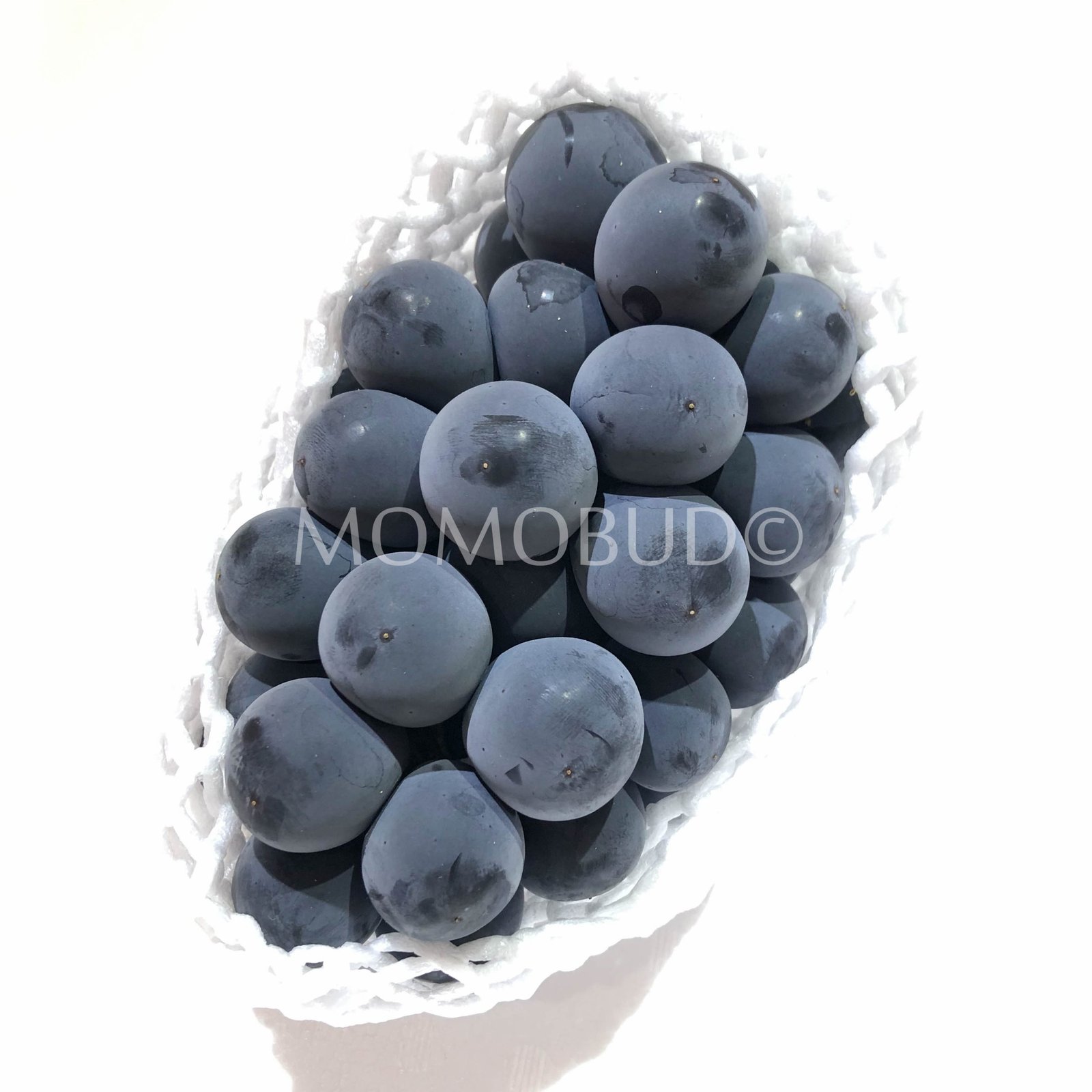 Japanese New Pione Seedless Grapes (700-800g approx)