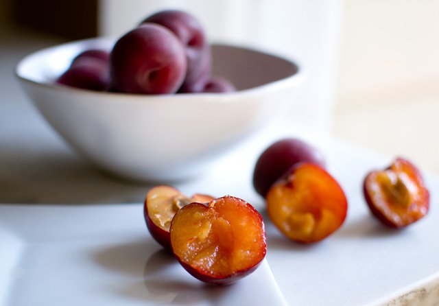 Black Velvet Apricot (454g punnet) - Image 5
