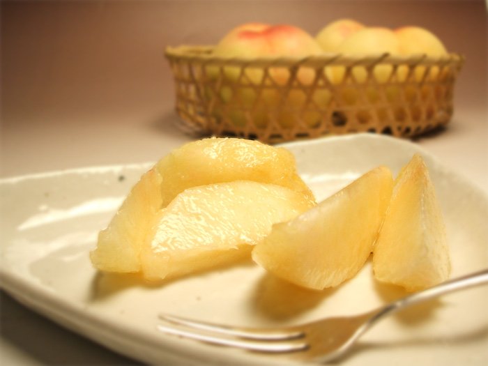 Japanese Yonekura Golden Peach Gift Box (2kg) - Image 4