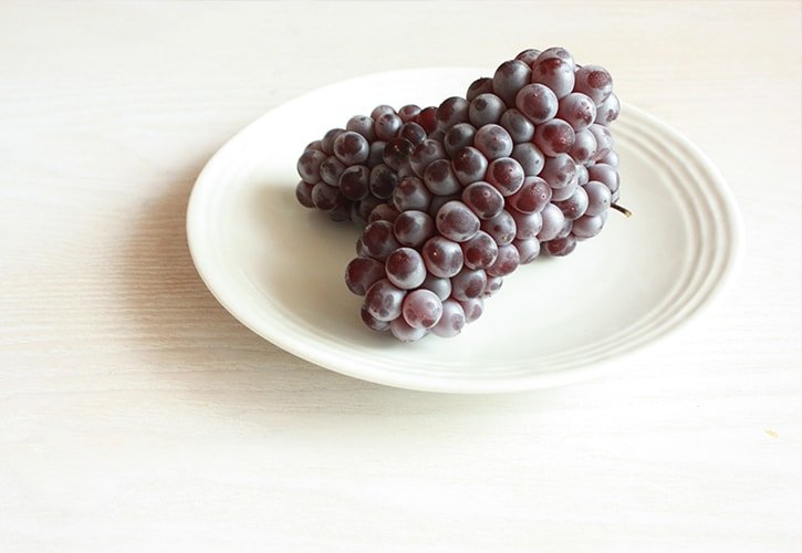 Japanese Delaware (Champagne) Grapes - Image 5