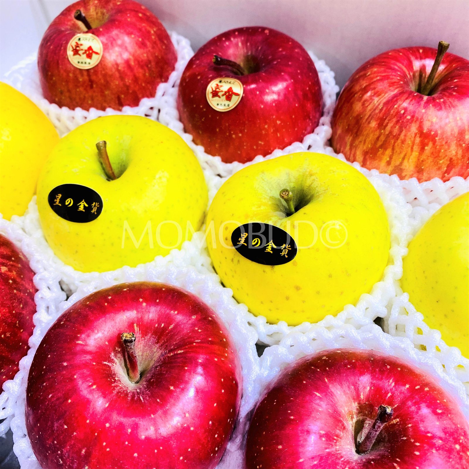Japanese Premium Mitsuka Apple - Image 3