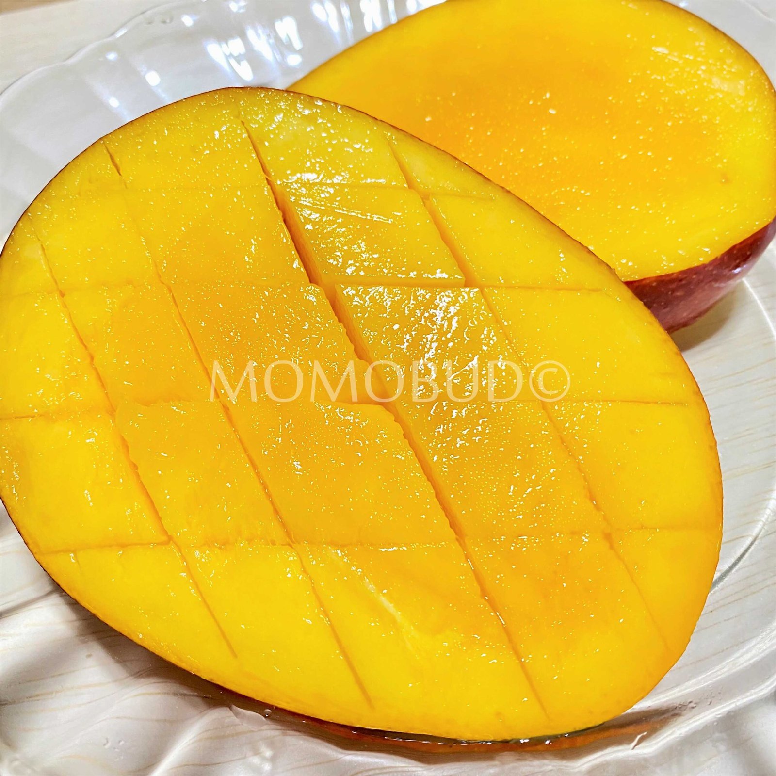 Japanese Okinawa Kanjuku Mango (600-700g approx) - Image 6
