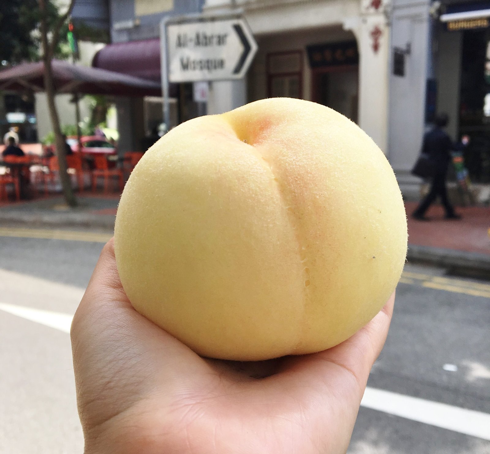Japanese Shirobijin White Peach (Large) - Image 2