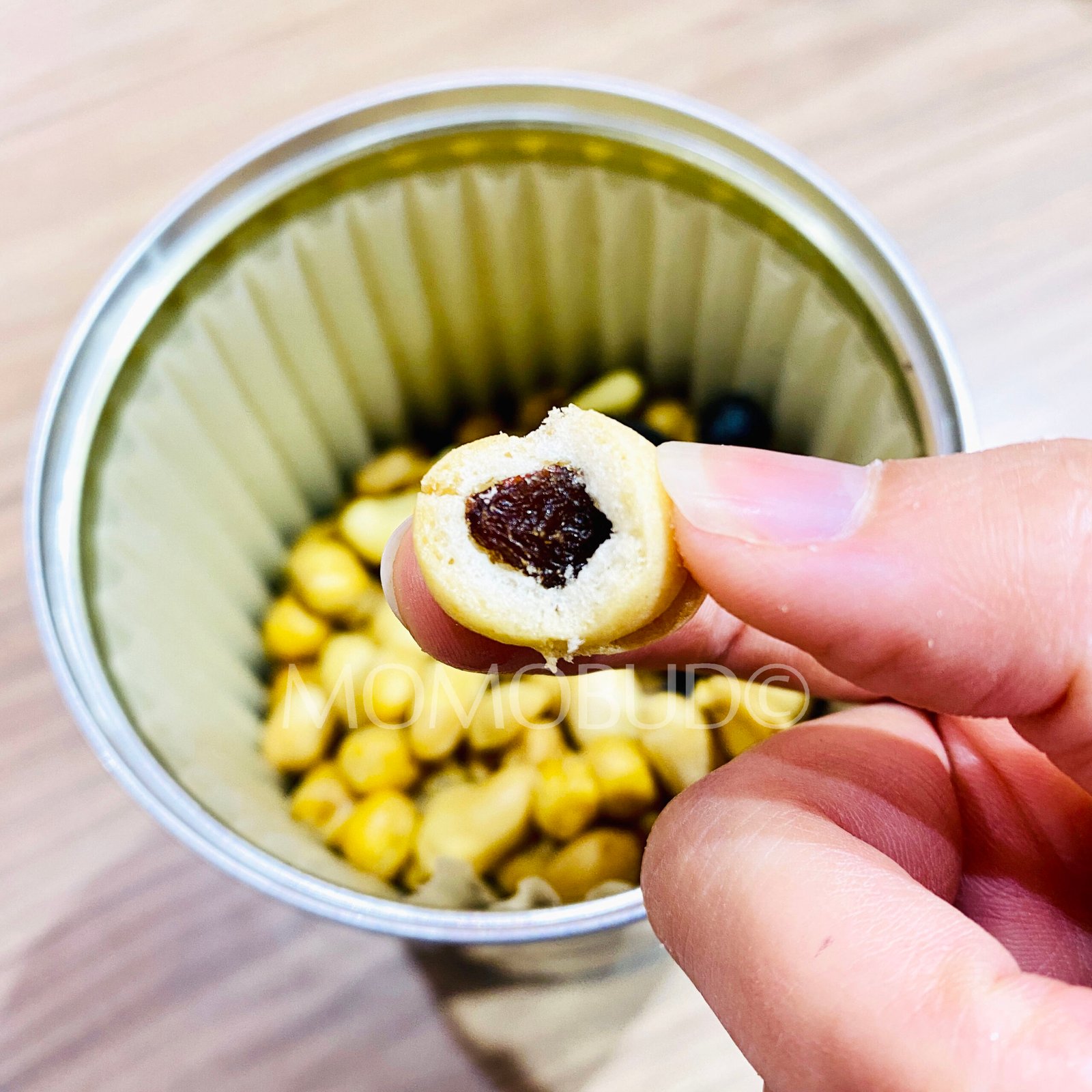Ton's Snacky Black Punch (Pepper) Mixed Nuts - Image 3